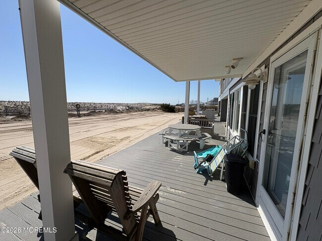 Building Photo - 35 Dune Terrace