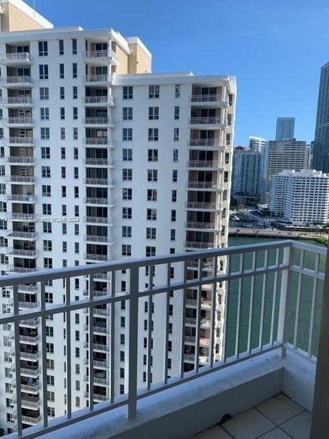 Primary Photo - 801 Brickell Key Blvd