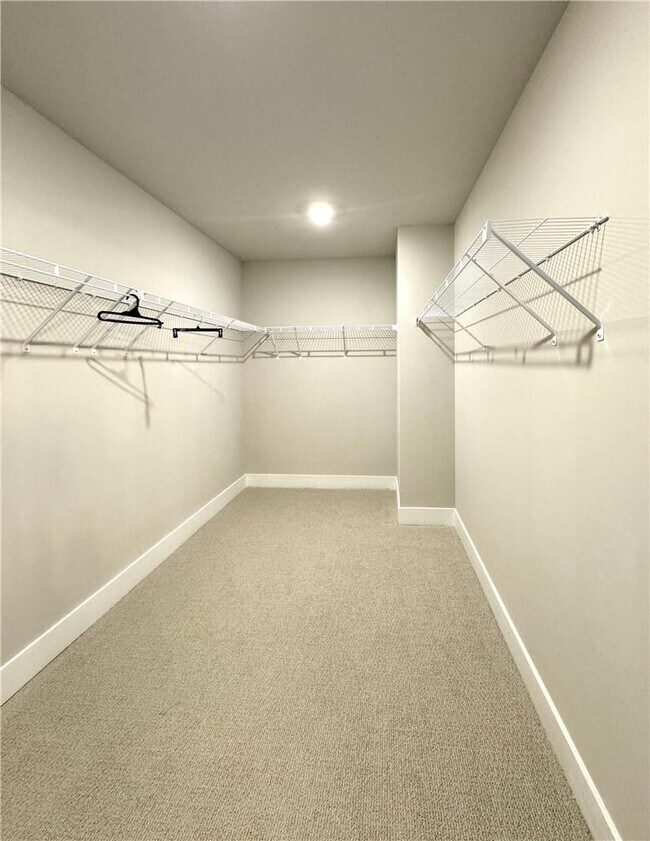 Building Photo - 534 Payne Rd