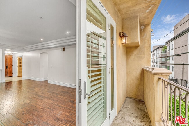 Building Photo - 12021 Guerin St