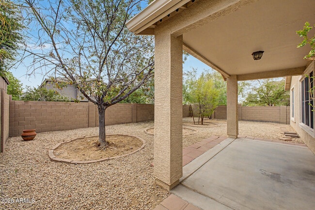 Building Photo - 15109 W Desert Mirage Dr