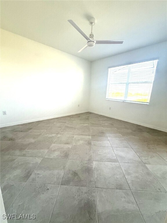 Building Photo - 2648 Vine Ave