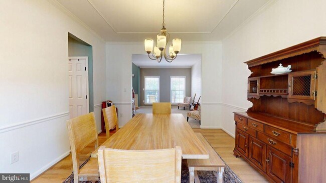 Building Photo - 14 Palace Ln