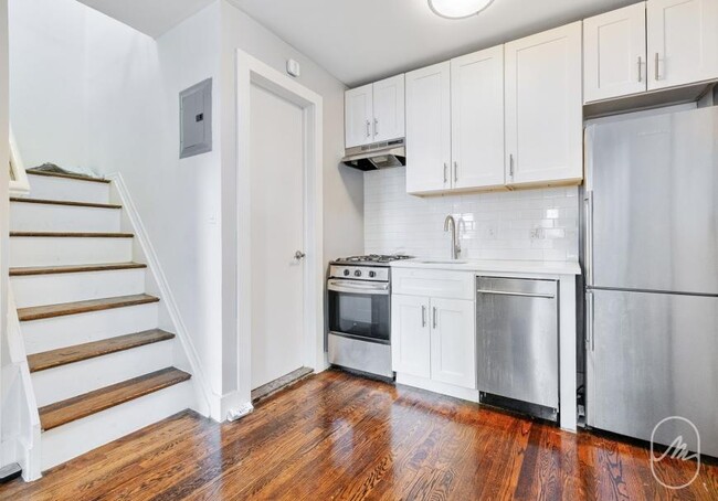 Building Photo - 2 bedroom in New York NY 10011