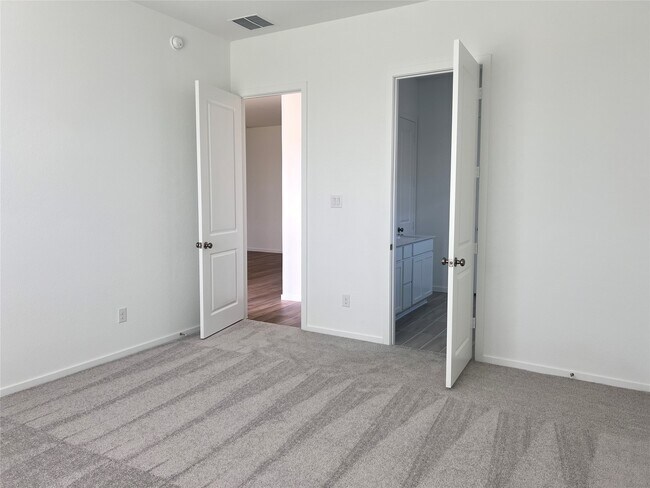Building Photo - 8306 Boundary Waters Dr