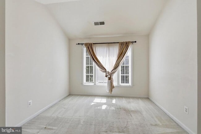 Building Photo - 24652 Siltstone Square