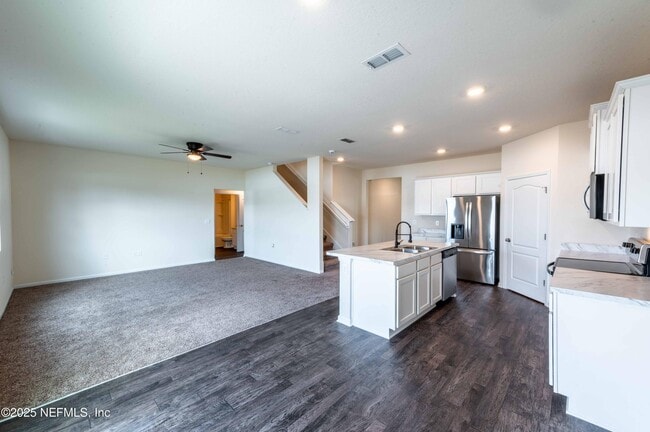 Building Photo - 3463 Belen Ct