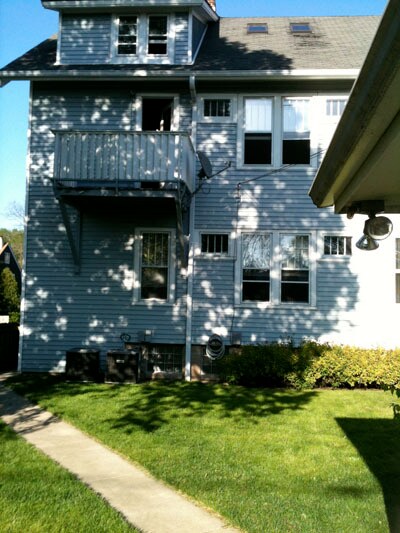 Building Photo - 3333 N Newhall St