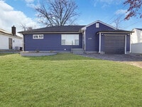 Building Photo - 2173 Renfrew Ave