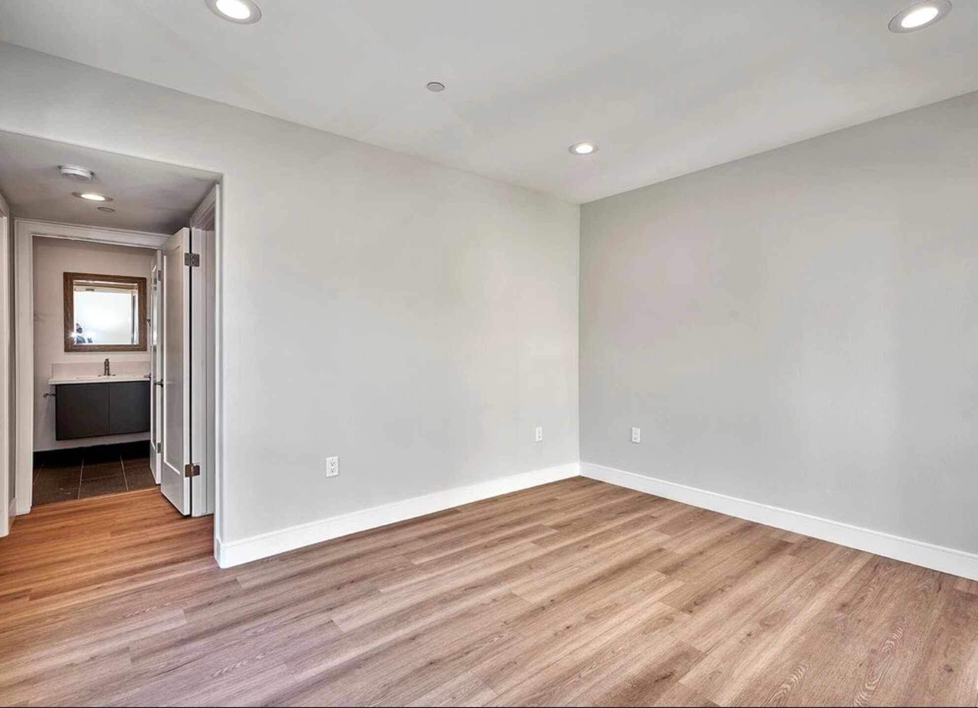 Building Photo - 4507 Lomita St