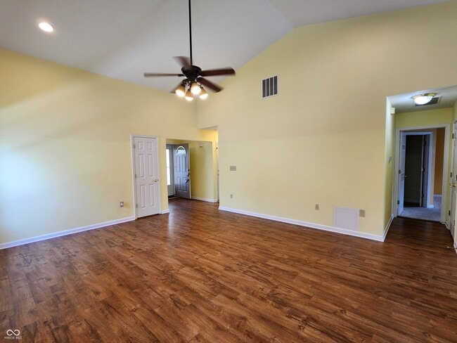 Building Photo - 10521 Sand Creek Blvd