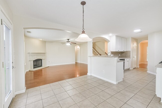 Building Photo - 21903 Whispering Daisy Ct