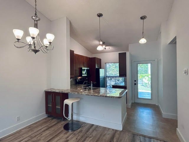 Building Photo - 3054 S Oakland Forest Dr
