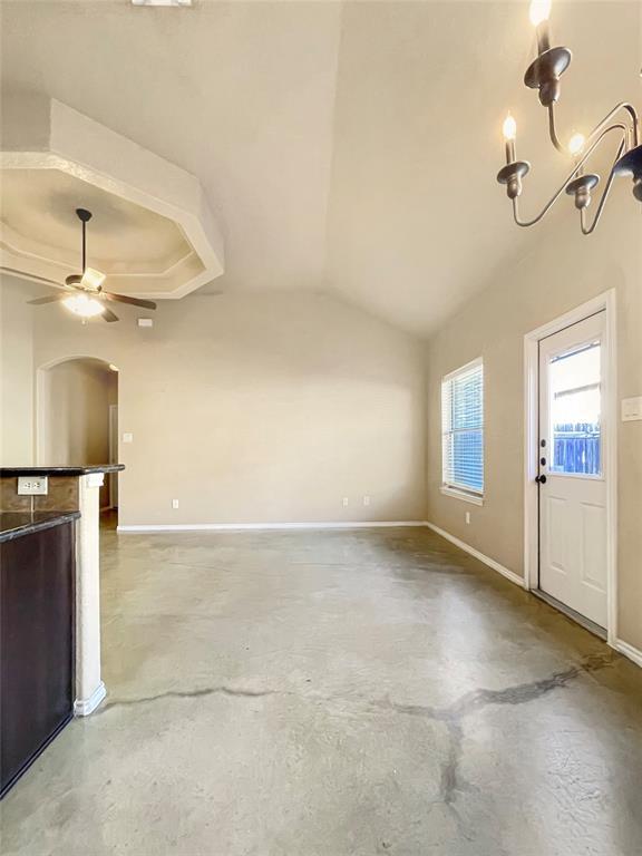 Building Photo - 256 Rosalie Dr