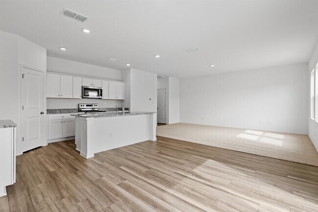 Building Photo - 619 Gemsbok Rd