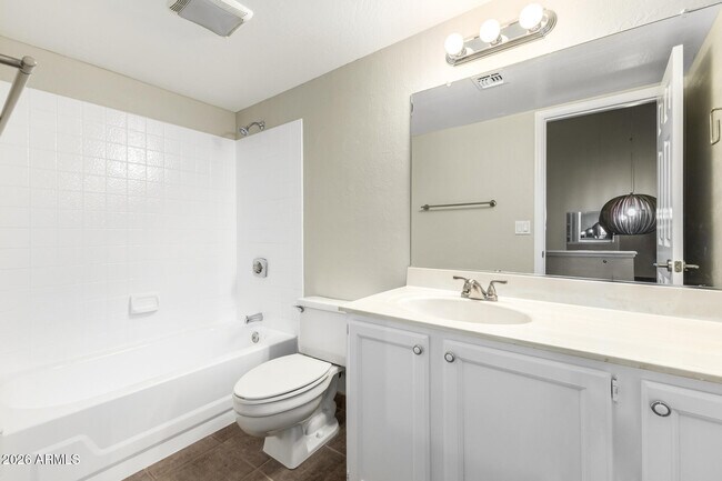 Building Photo - 4328 N 36th St