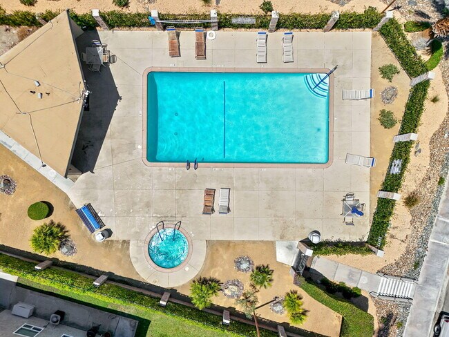 Building Photo - 72632 Raven Rd