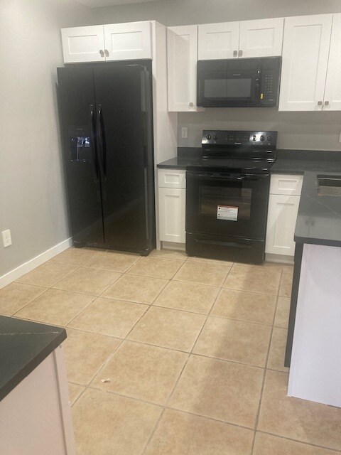 KItchen - 6402 Royal Woods Dr