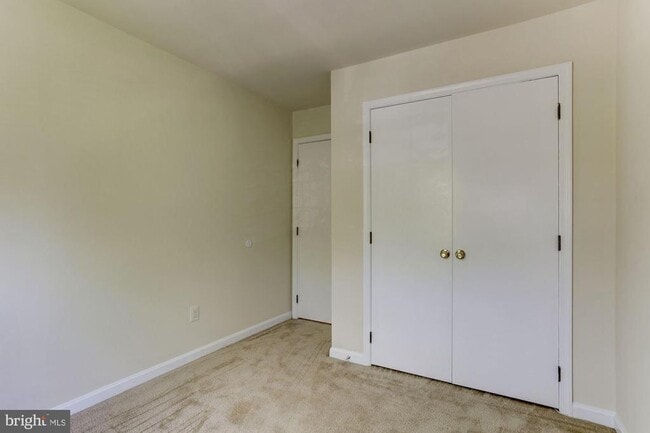 Building Photo - 4831 Green Duck Ln