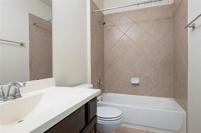 Building Photo - 2925 Scout Pony Dr