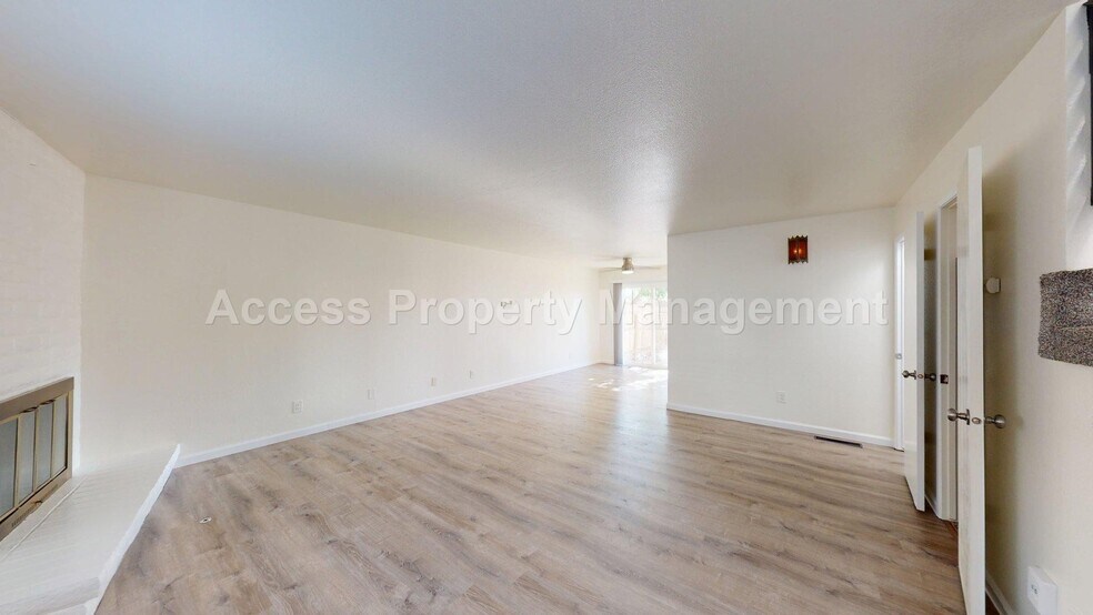 Building Photo - 229 Starr Ave