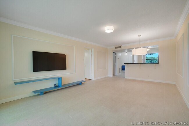 Building Photo - 1284 S Military Trail
