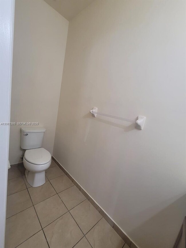 Building Photo - 8935 W 35th Ln