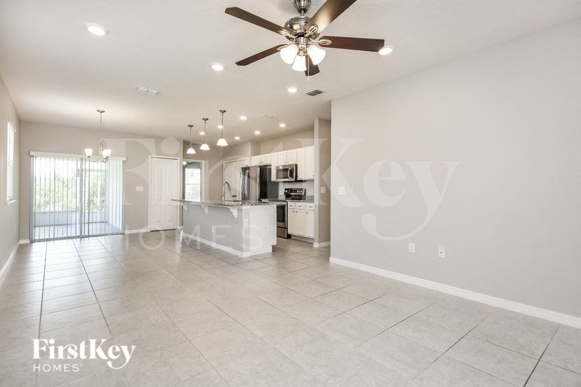 Building Photo - 2212 Red Rock Ct