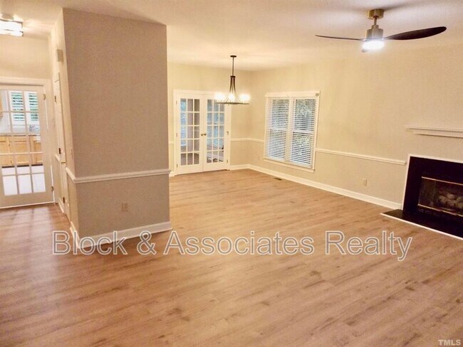 Building Photo - 54 Preakness Dr