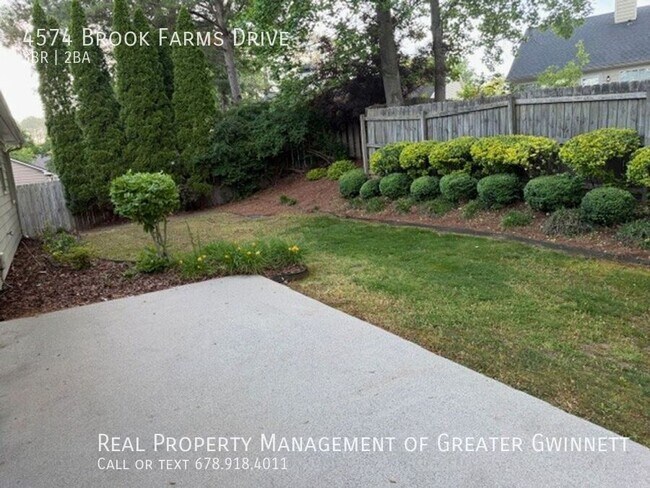 Building Photo - 4574 Brook Farms Dr