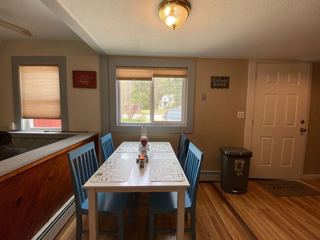 Building Photo - Furnished 2 Bed, 1 Bath home available in Campton!