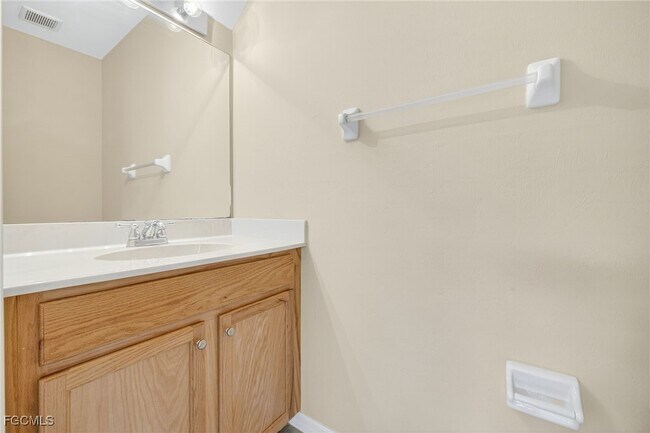 Building Photo - 11736 Eros Rd