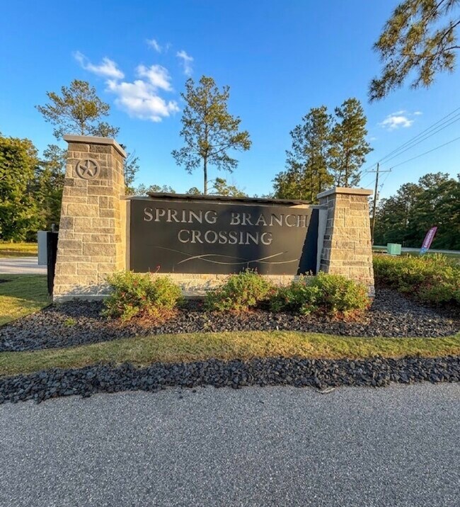 Building Photo - 18753 Loom dr