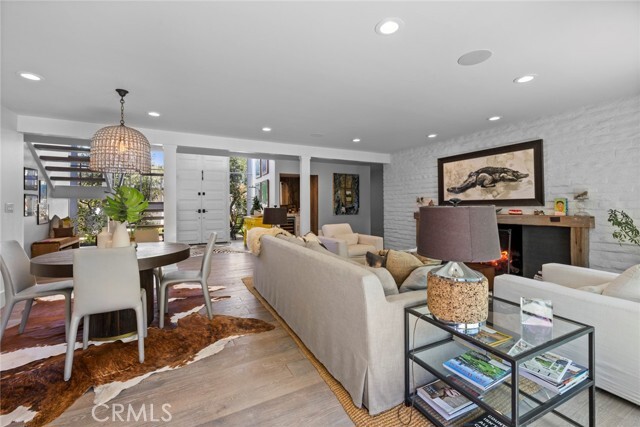 Building Photo - 1207 Mariners Dr