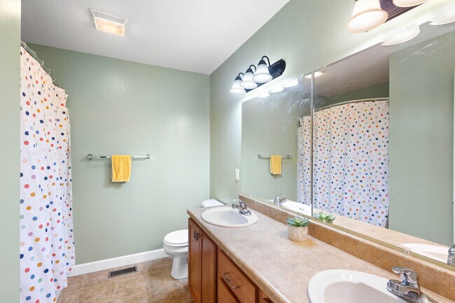 Building Photo - 11335 Nightingale Cv