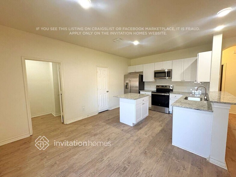 Building Photo - 2146 Fair Weather Dr