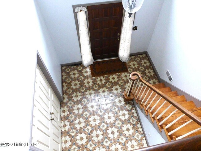 Building Photo - 2311 Fallsview Rd