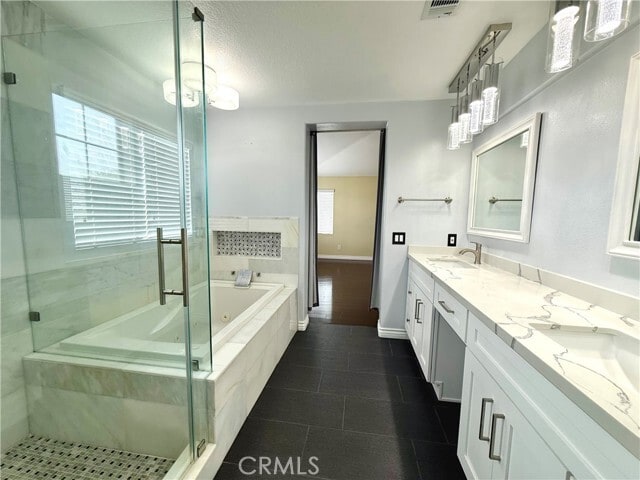 Building Photo - 1202 Summerview Ln