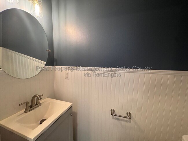 Building Photo - 11701 Coppergate Dr
