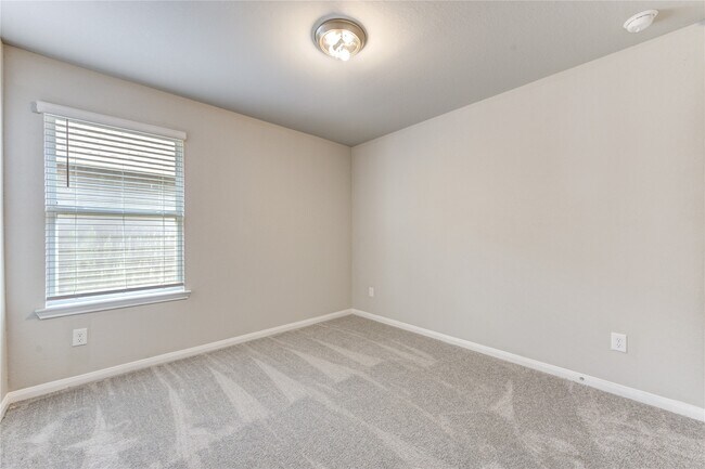 Building Photo - 1218 Glendora Dr