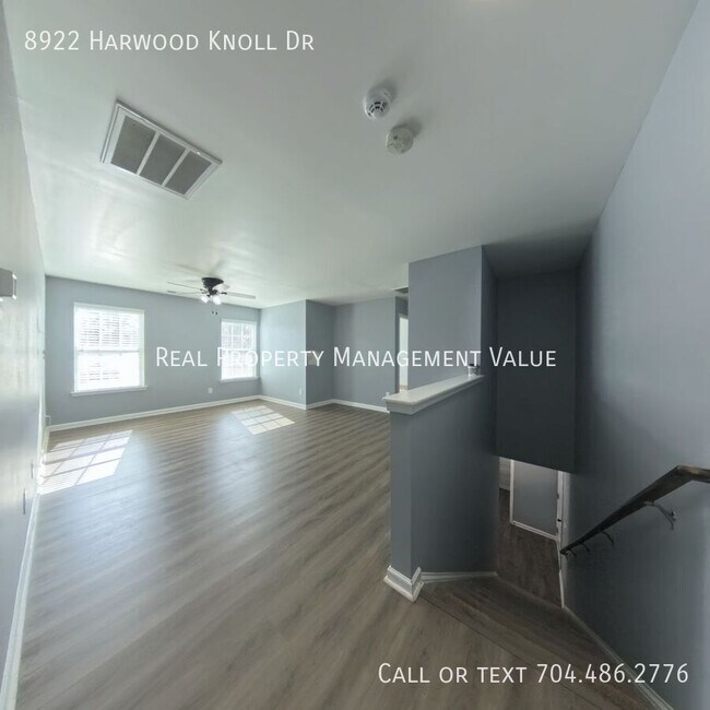 Building Photo - 8922 Harwood Knoll Dr