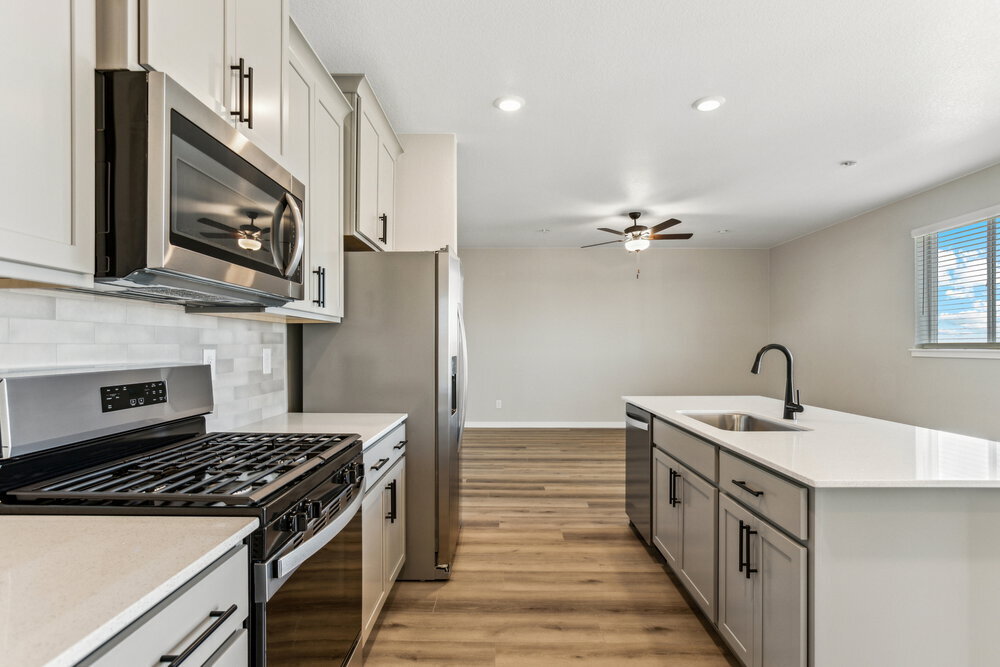 Building Photo - 17945 E 94th Ave