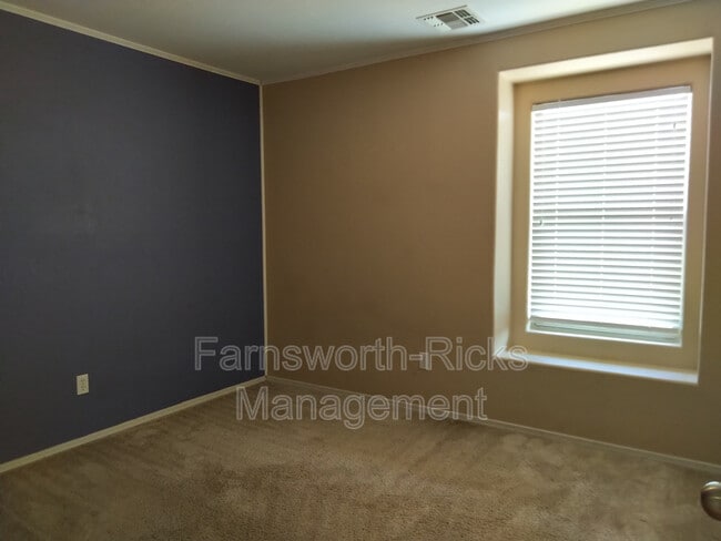 Building Photo - 3890 E Jasper Dr