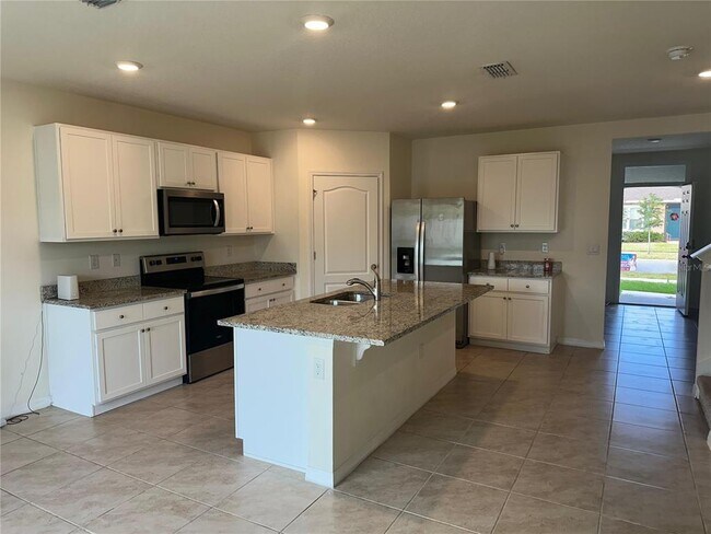 Building Photo - 641 Talisi Lp