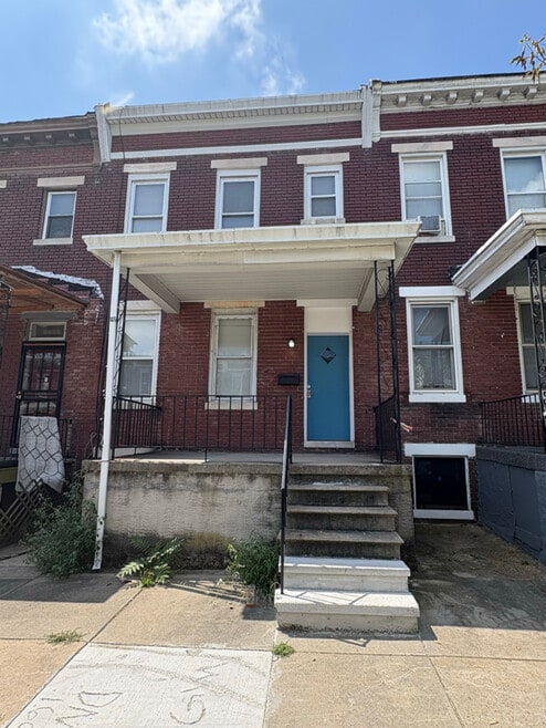 Building Photo - 1705 E 25th St