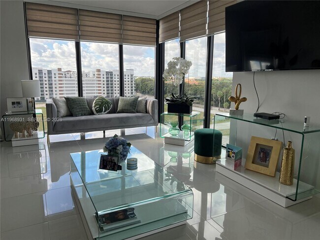 Building Photo - 5252 NW 85th Ave