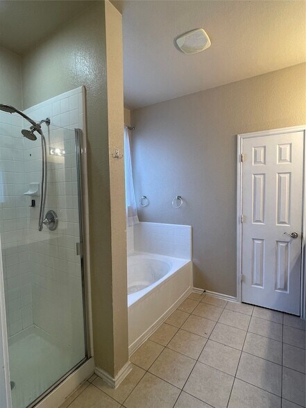 Building Photo - 1601 Canyon Creek Ct