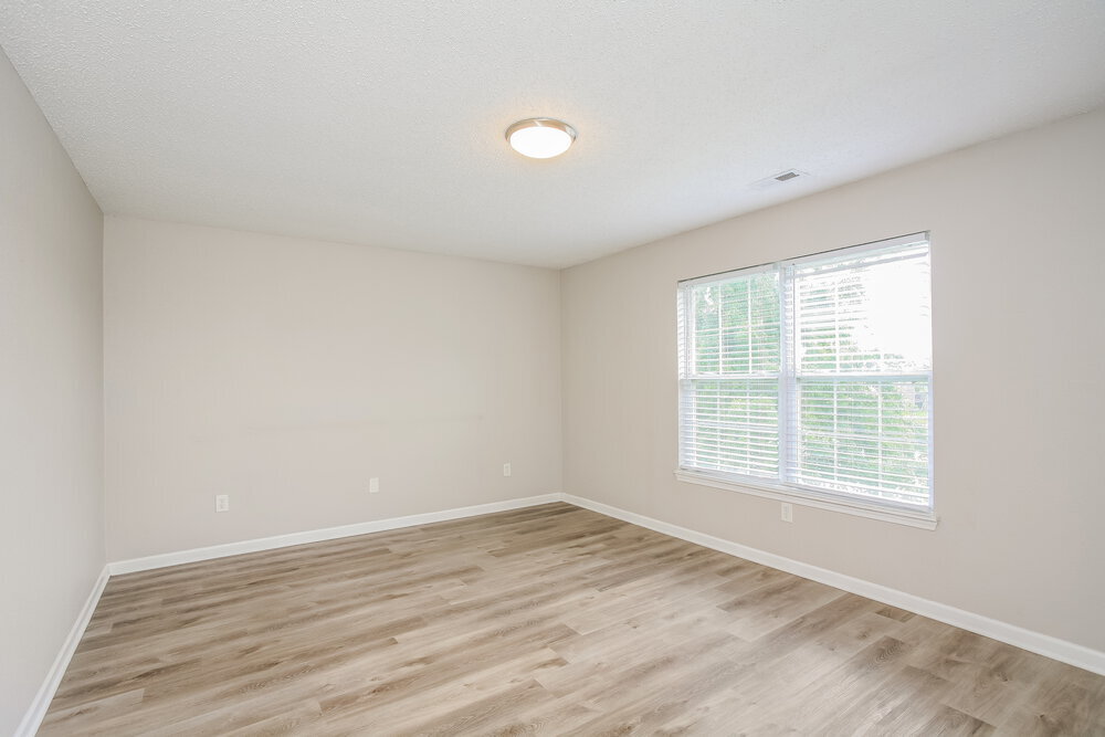 Building Photo - 109 Lockerbie Ln
