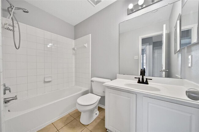 Building Photo - 3306 Orchid Trace Ln