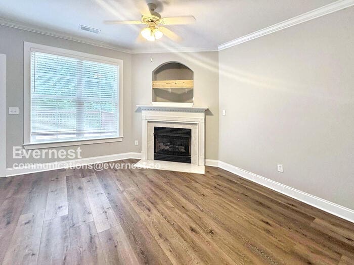 Building Photo - 5808 Colony Ln